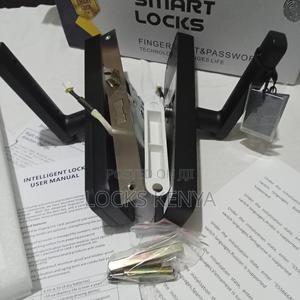 Passcode Fingerprint Mobile App Locks For Security Purposes - thumbnail 2