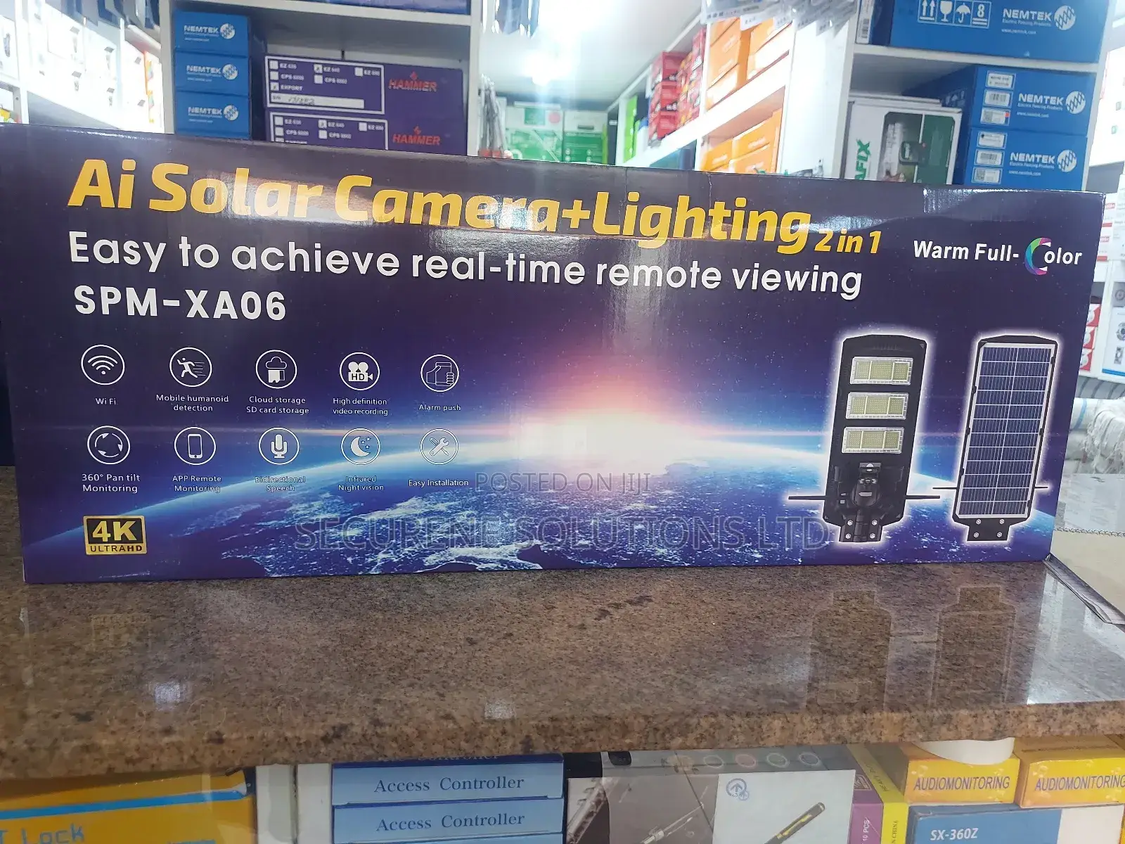 450 Watts Integrated Solar Streetlight With 4g PTZ Ai 5mp