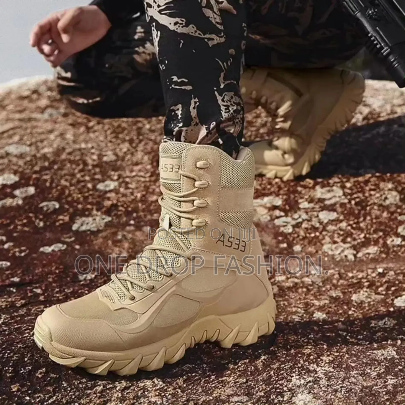 Men's Combat Boots 689