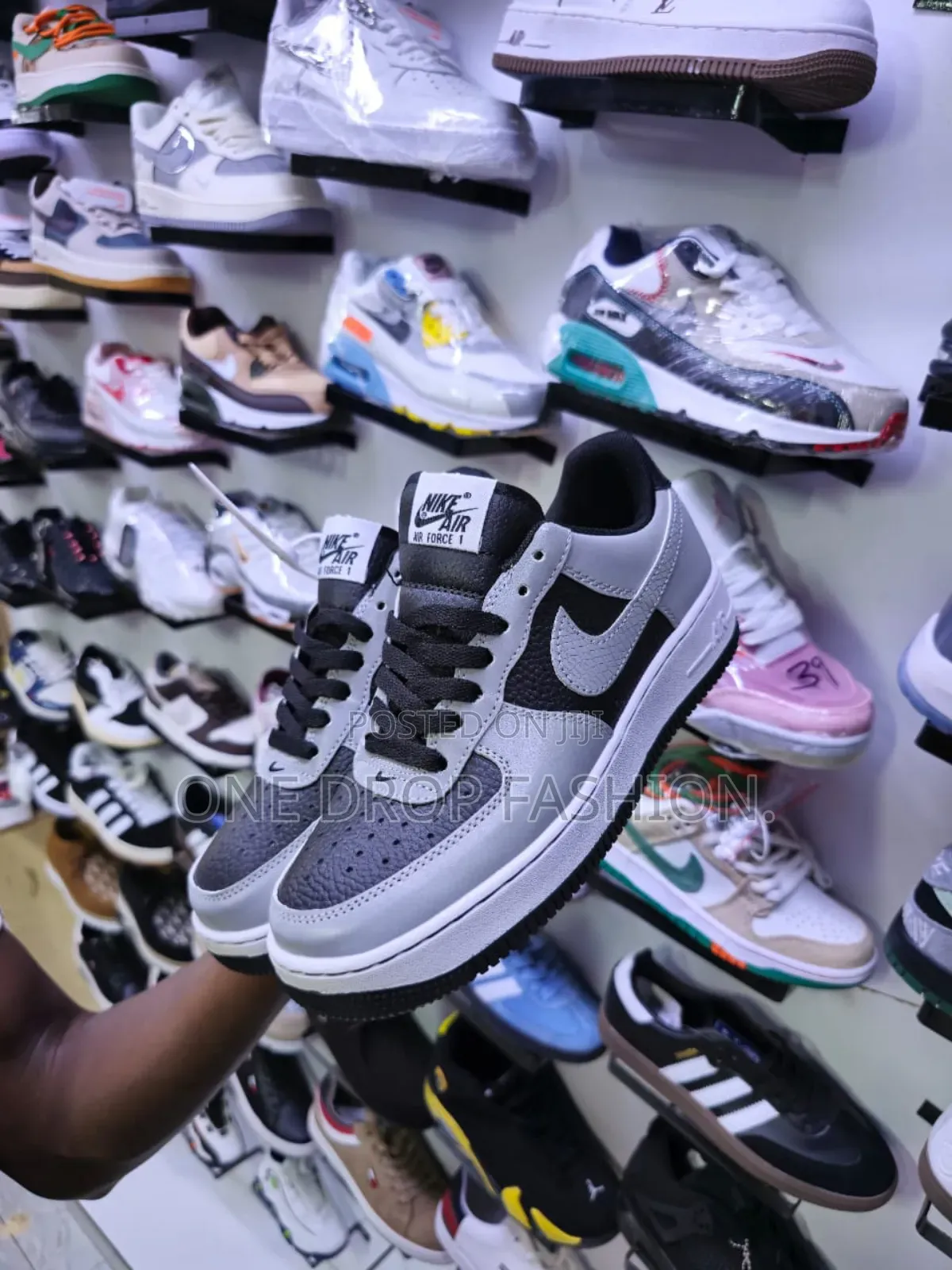 Airforce 1 Designer 4