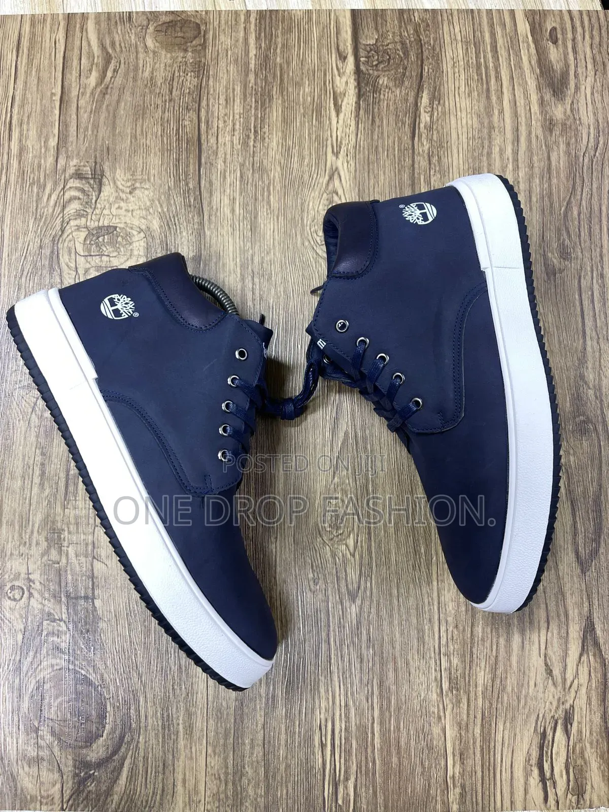 Casuals Timberlands for Men8905