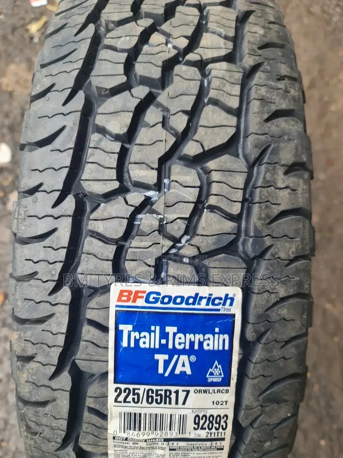 225 /65 R17 Bf Goodrich (Usa)