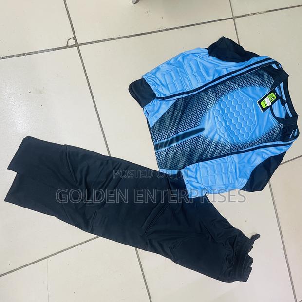 Blue Goalkeeper Jersey Set - thumbnail 2