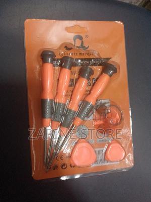 Screwdriver 4 Pieces - thumbnail 2
