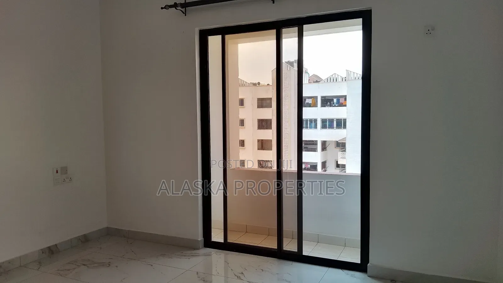 3bdrm Apartment in Nyali Estate for rent