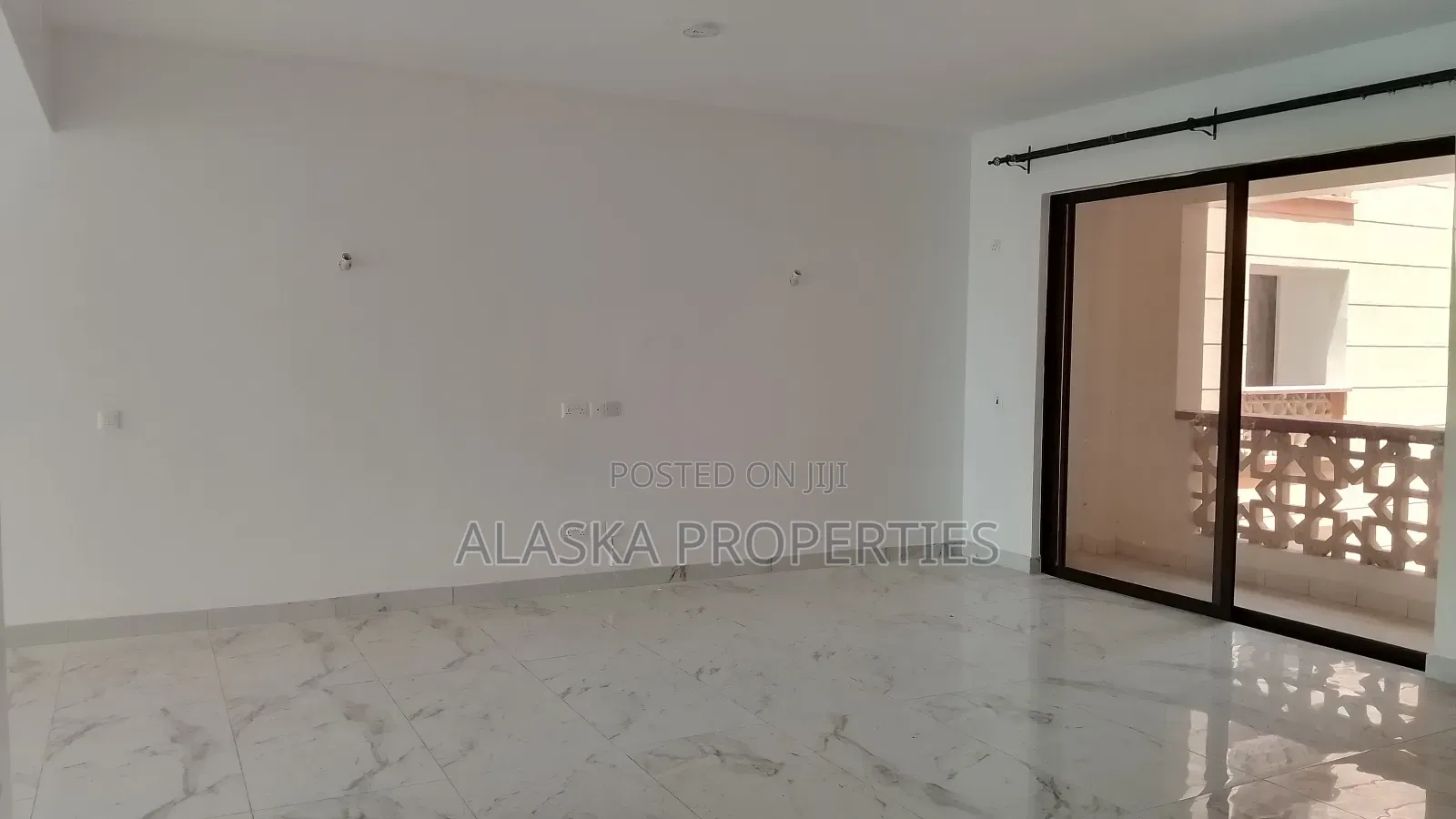3bdrm Apartment in Nyali Estate for rent