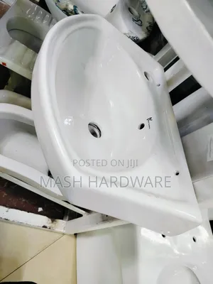 18" Ceramic Hand Wash Basin