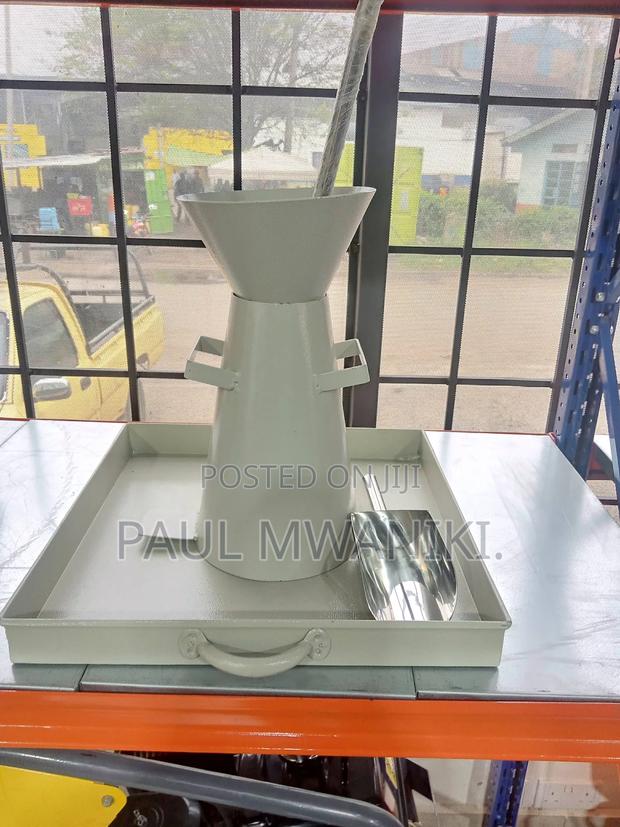 Brand New Slump Cone Concrete Testing Set - main view