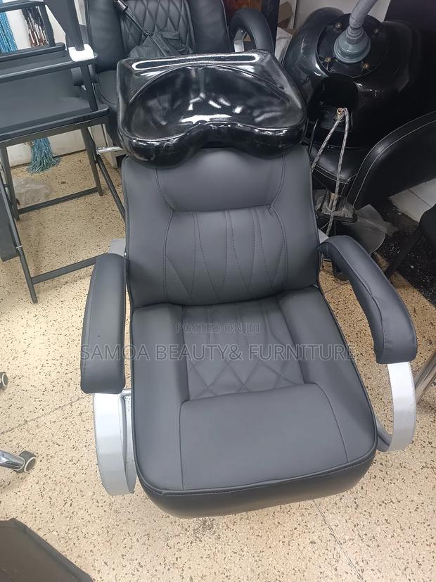 Shampoo Seat - thumbnail 4