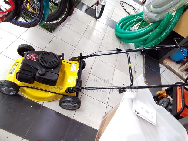 Wasp Lawn Mower 139cc Petrol Lawn Mower - thumbnail 2