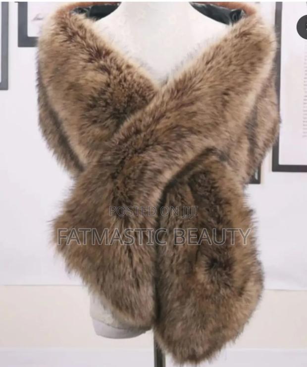 Warm Fur Shawls - thumbnail 2