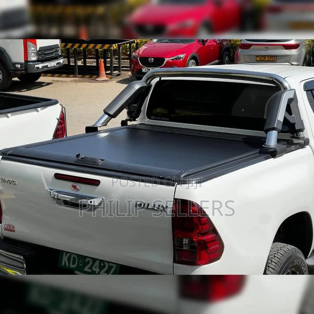 Roller Lid Fitted on This Hilux Revo - thumbnail 3