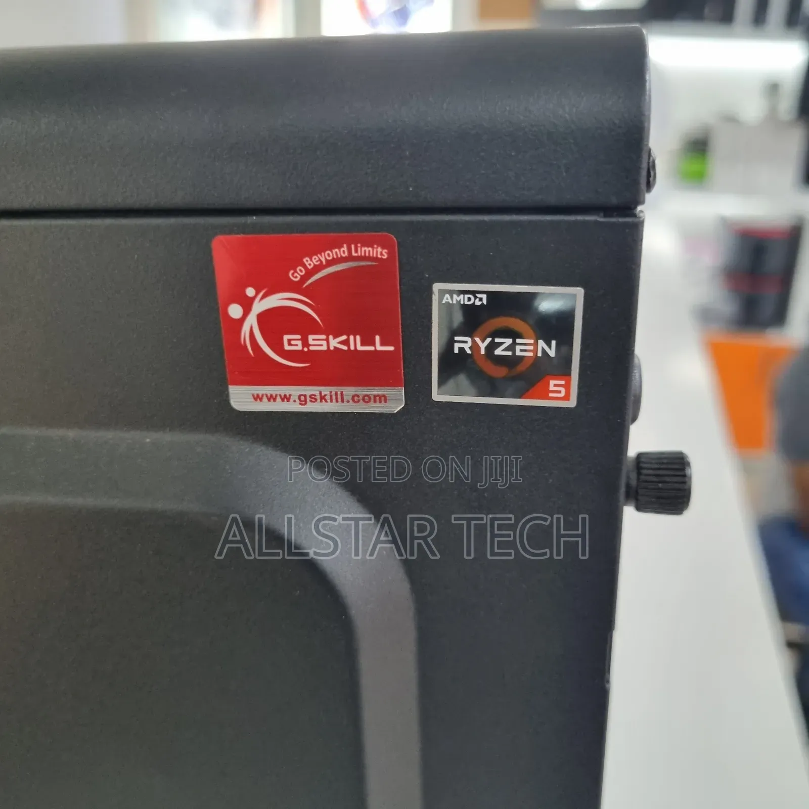 Desktop Computer MSI Model 16GB AMD Ryzen 5 SSD 512GB