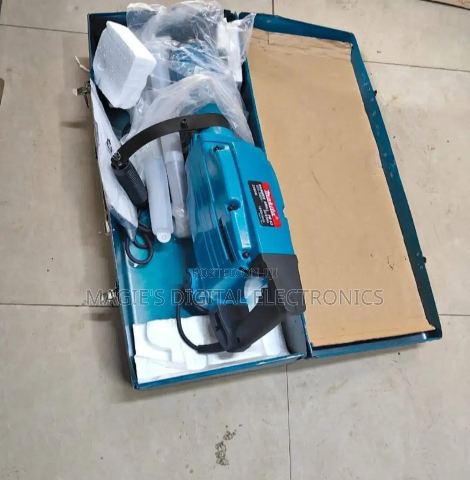 Dyrabl3 Makita Demolition Hammer