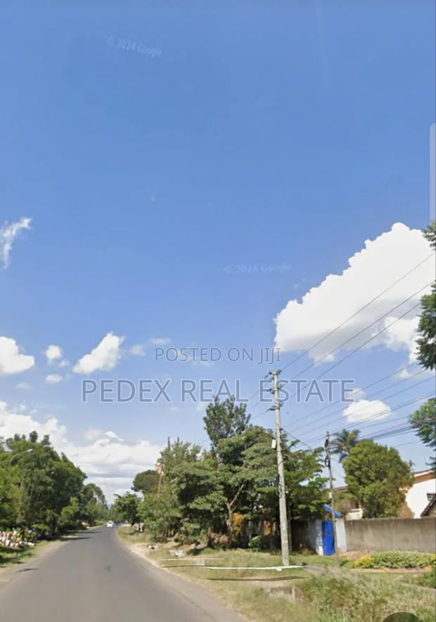 1⁄4 Acre Touching Tarmac in Section 58, Next to UDA Offices - thumbnail 5