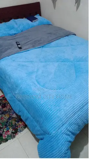 Cozy Sky Blue Velvet Duvets