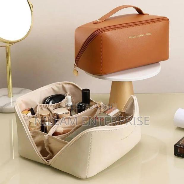 *Multifunctional Waterproof Large Cosmetic Bag - thumbnail 6