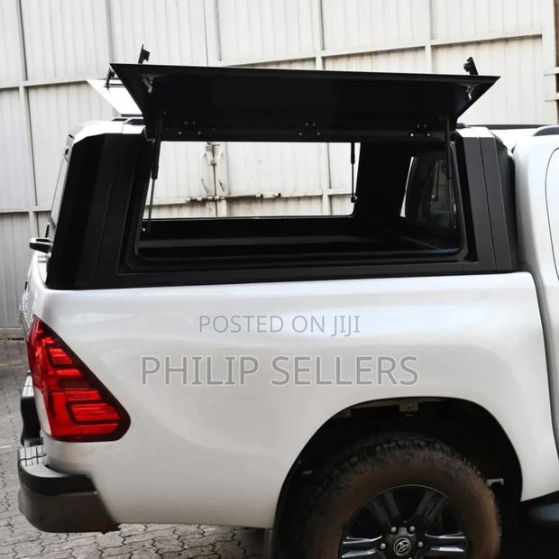 Check Out This Hilux Fitted With the Smartcap Canopy - thumbnail 5