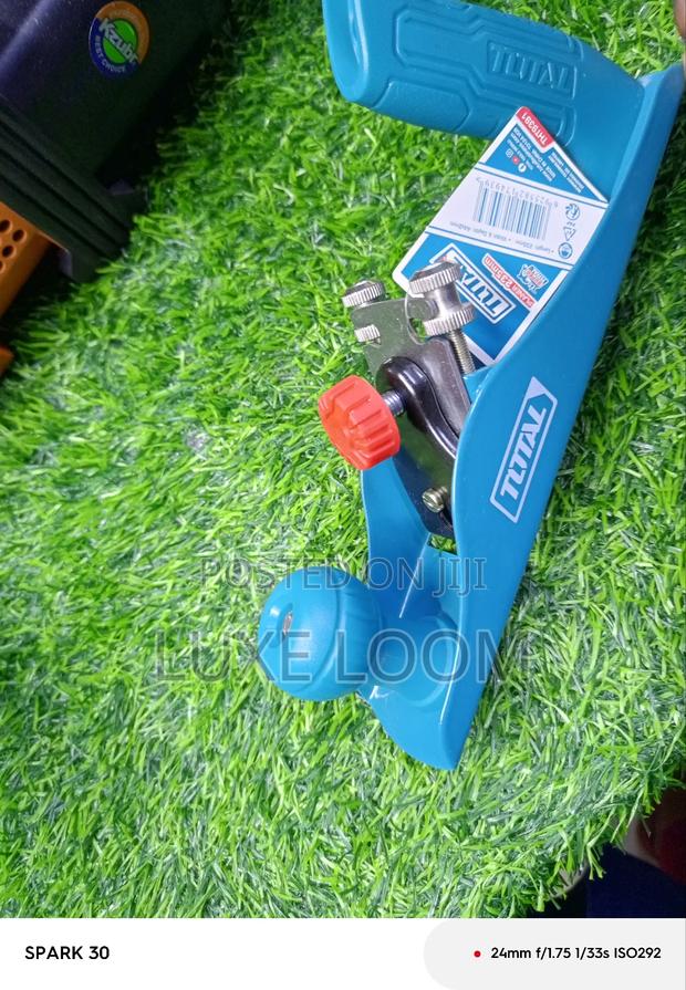 Total Hand Planer - main view