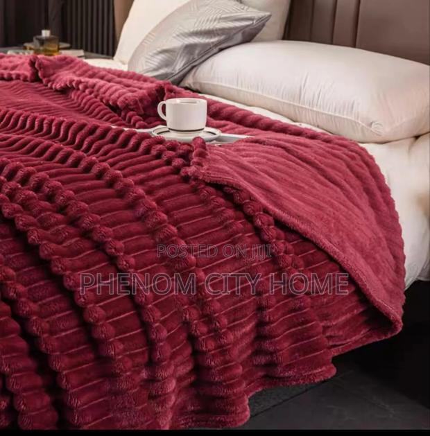 Chunky Warm Velvet Fleece/Throwblankets - thumbnail 2
