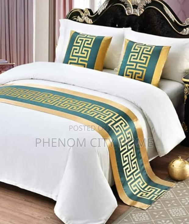 Versace Design Elegant Bedrunner Set With Pillow Cases