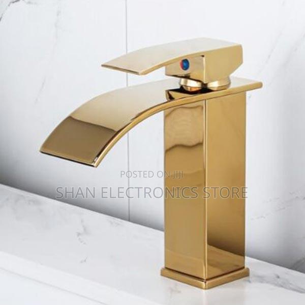 Faucet Single Hole Waterfall Single Handle Mixer Tap - main view