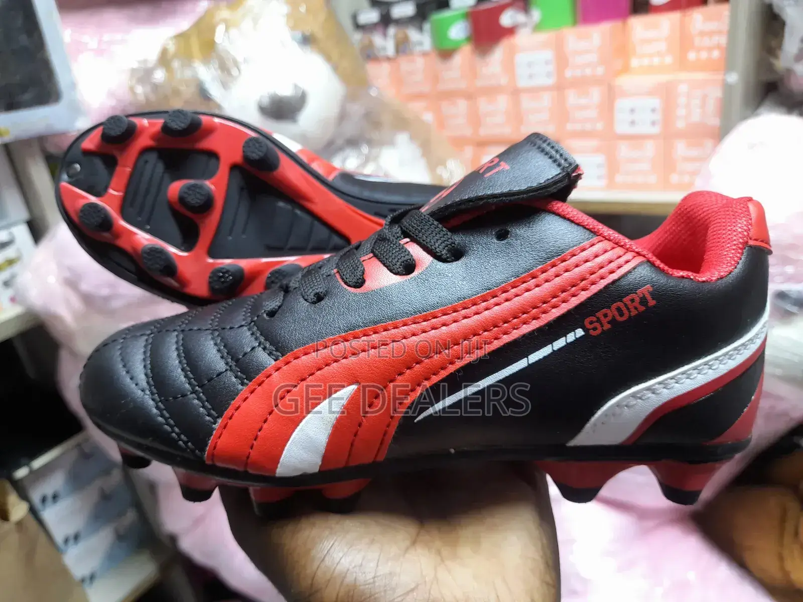 Kids Soccer Boots, Football Boots for Kids,Size 31-36