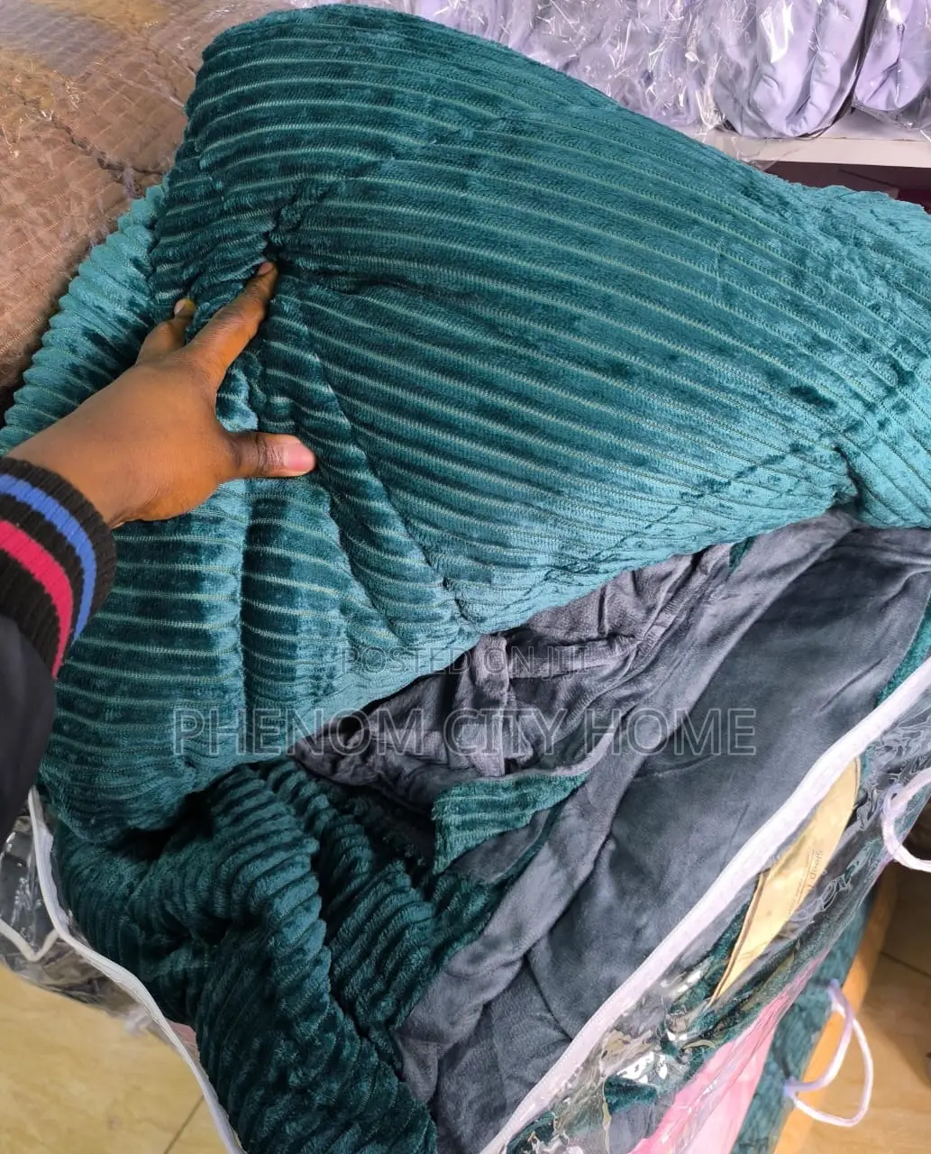Green Warm Velvet Duvet Set