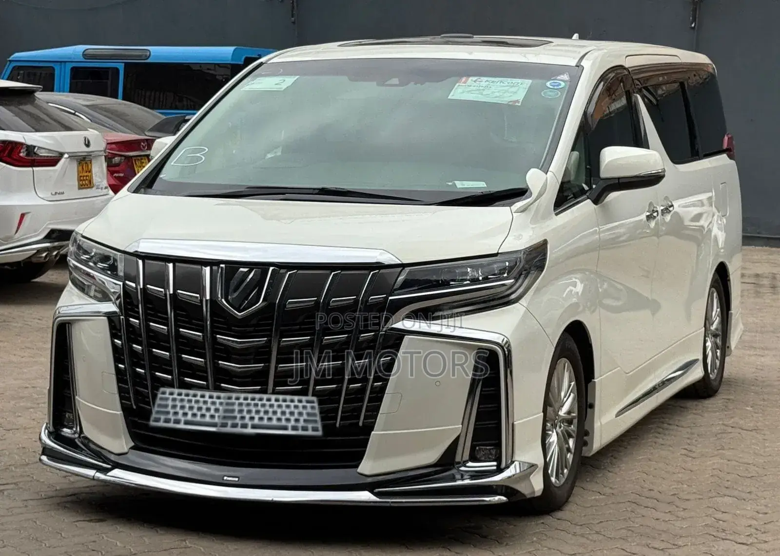 Toyota Alphard 2018 White