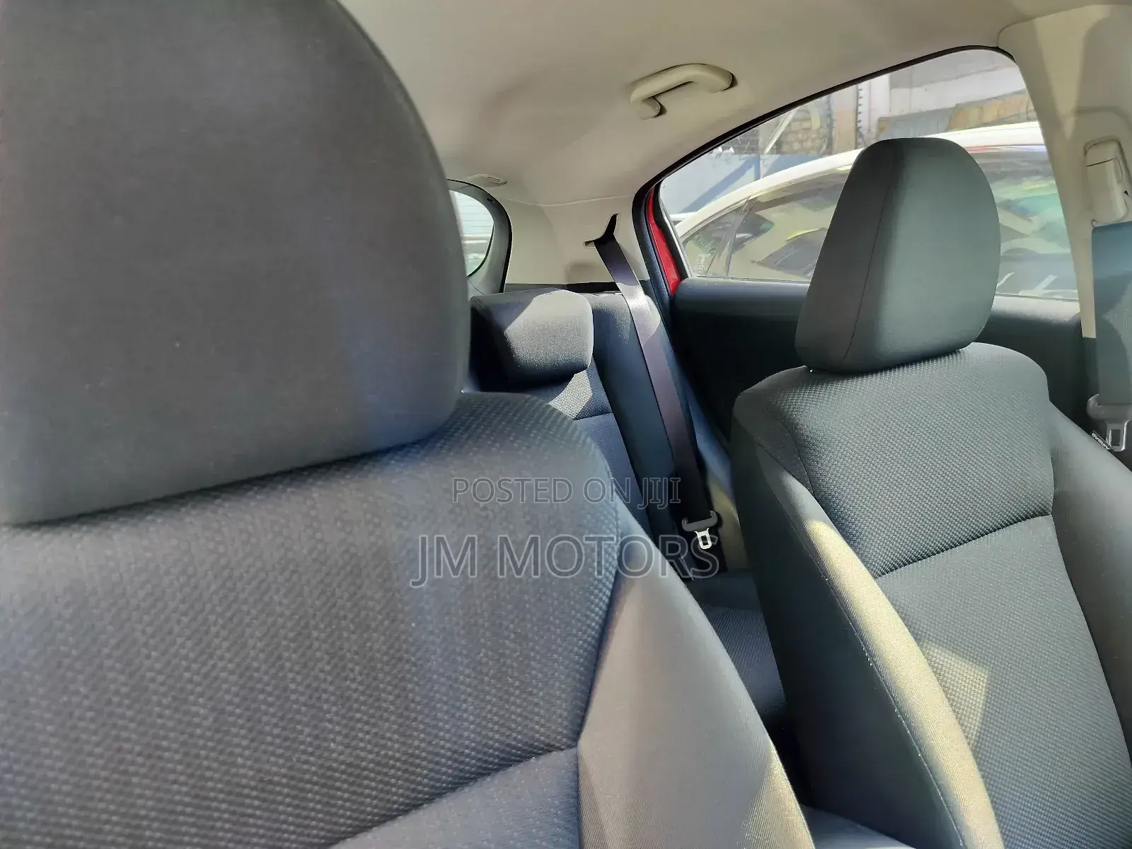 Honda Vezel 2017 Red