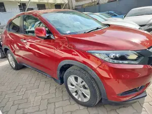 Honda Vezel 2017 Red