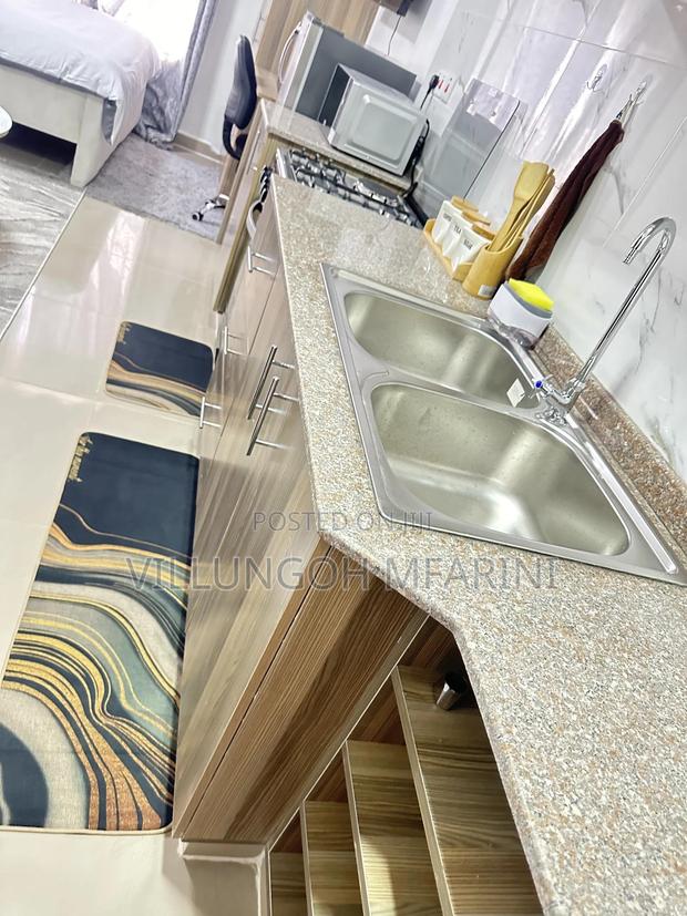 Executive Studio Airbnb - thumbnail 3