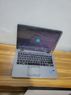 Laptop HP EliteBook 820 G1 8GB Intel Core i5 HDD+SSD 500GB