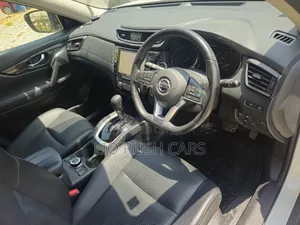 Nissan X-Trail 2018 White