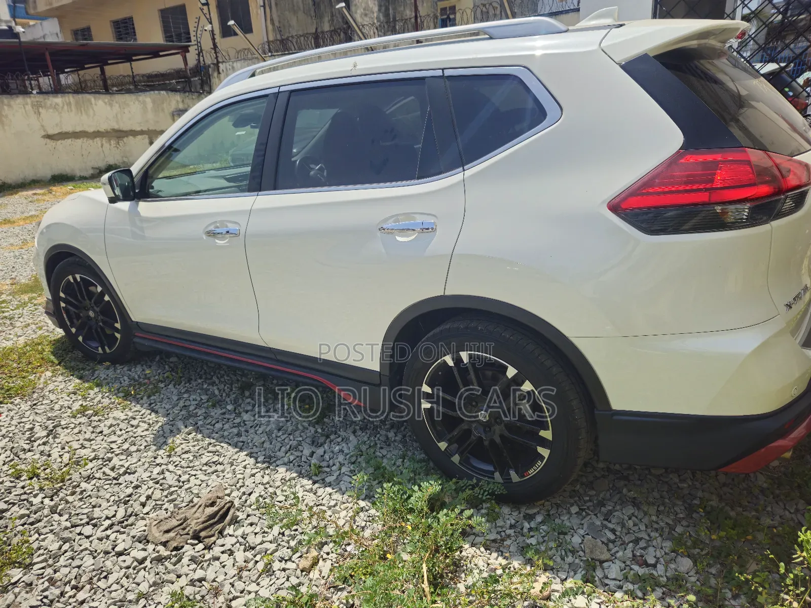 Nissan X-Trail 2018 White