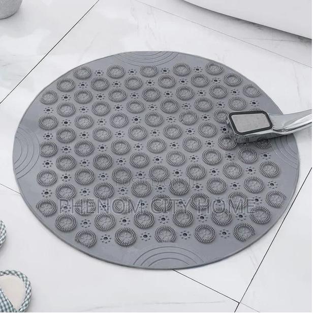 Grey Antislip Bathroom Mats - thumbnail 2