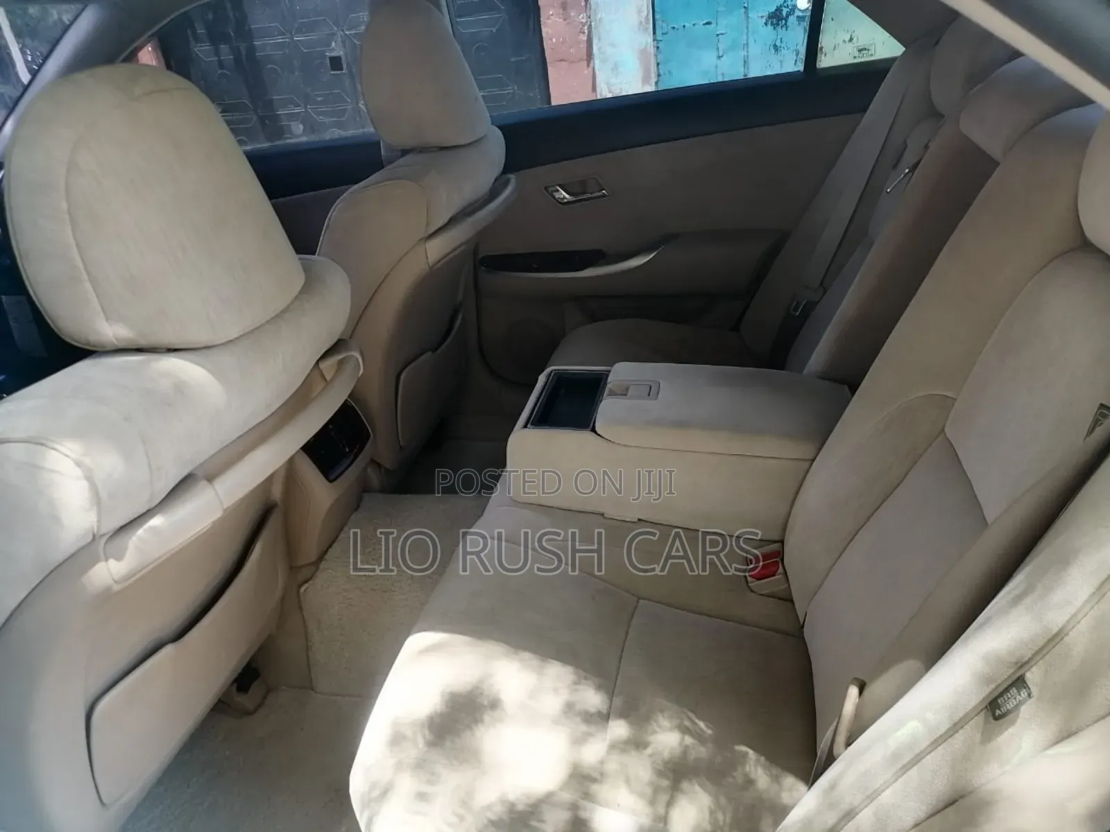Toyota Crown 2012 Silver