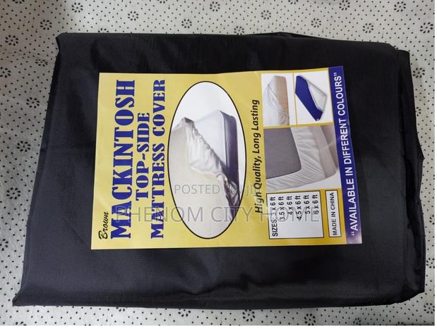 Black Mackintosh Mattress Cover Available - thumbnail 2