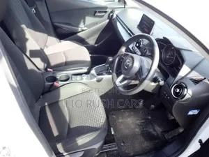 Mazda Demio 2017 White