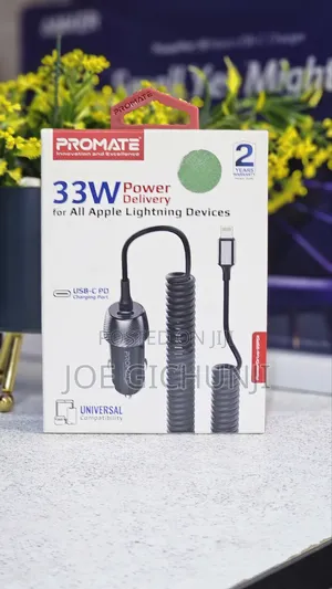 33W Quick Charging Car Charger With Lightning Connector Cabl
