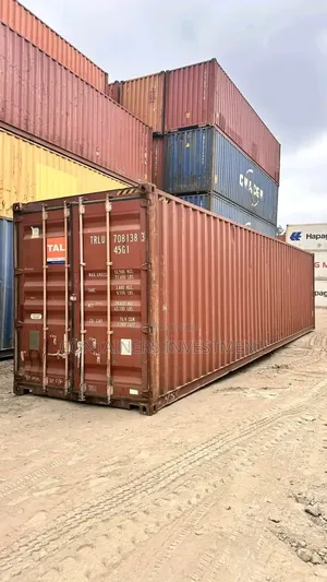 40ft Shipping Containers Selling at a Friendly Price