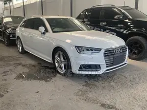 Audi A4 2.0T Premium FWD 2017 Pearl