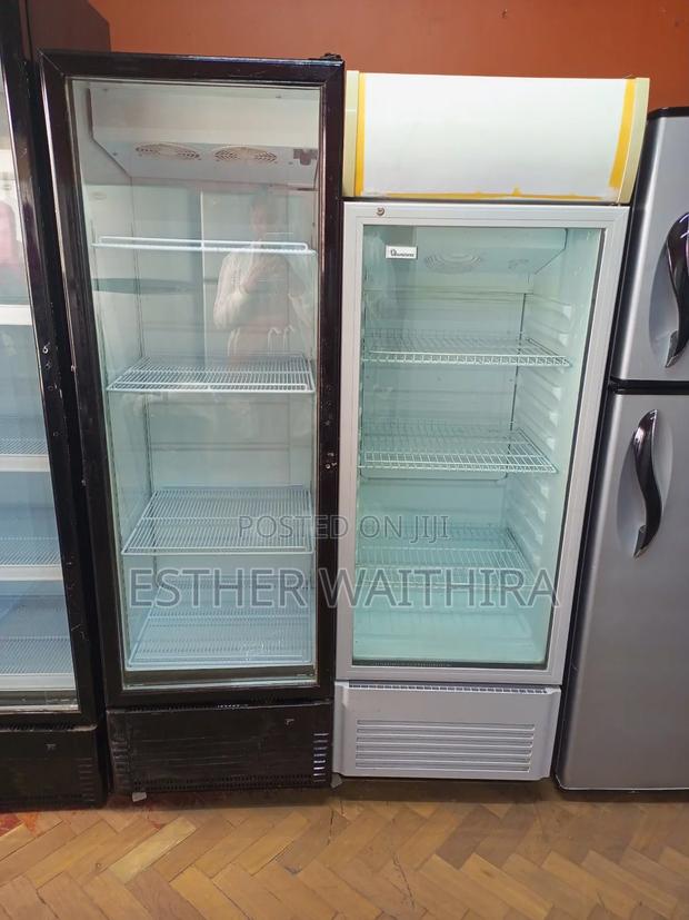 Smart Cooler Display Fridge - thumbnail 2