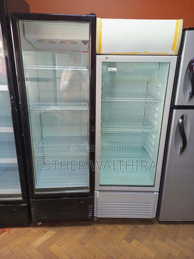 Smart Cooler Display Fridge - thumbnail 3