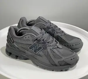 New Balance 1960R Gents Sizes 40-45