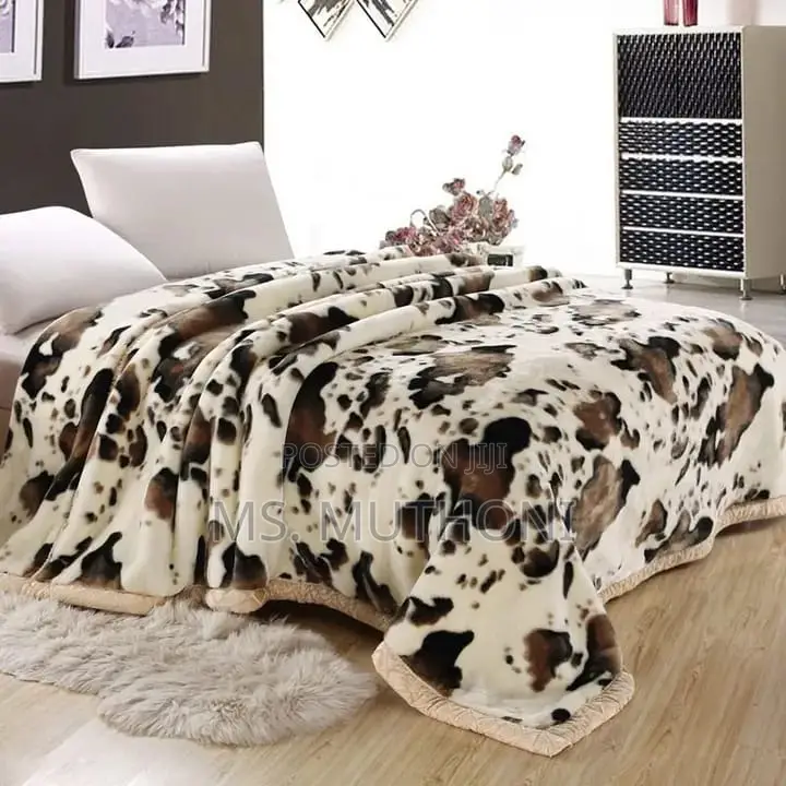 Heavy Duouble Warm and Plush Duvet Size 6*6