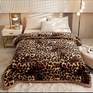 Heavy Duouble Warm and Plush Duvet Size 6*6