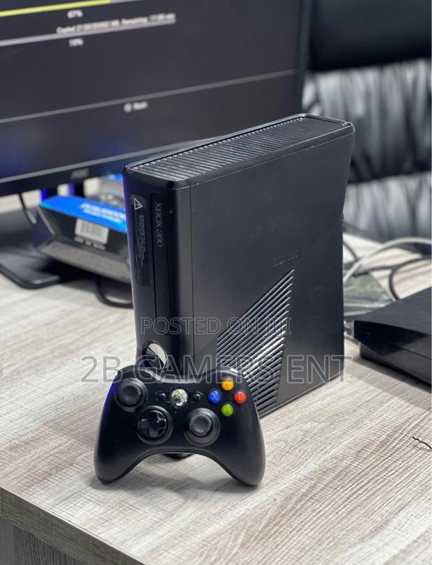 Neat Xbox X360 Slim - thumbnail 2