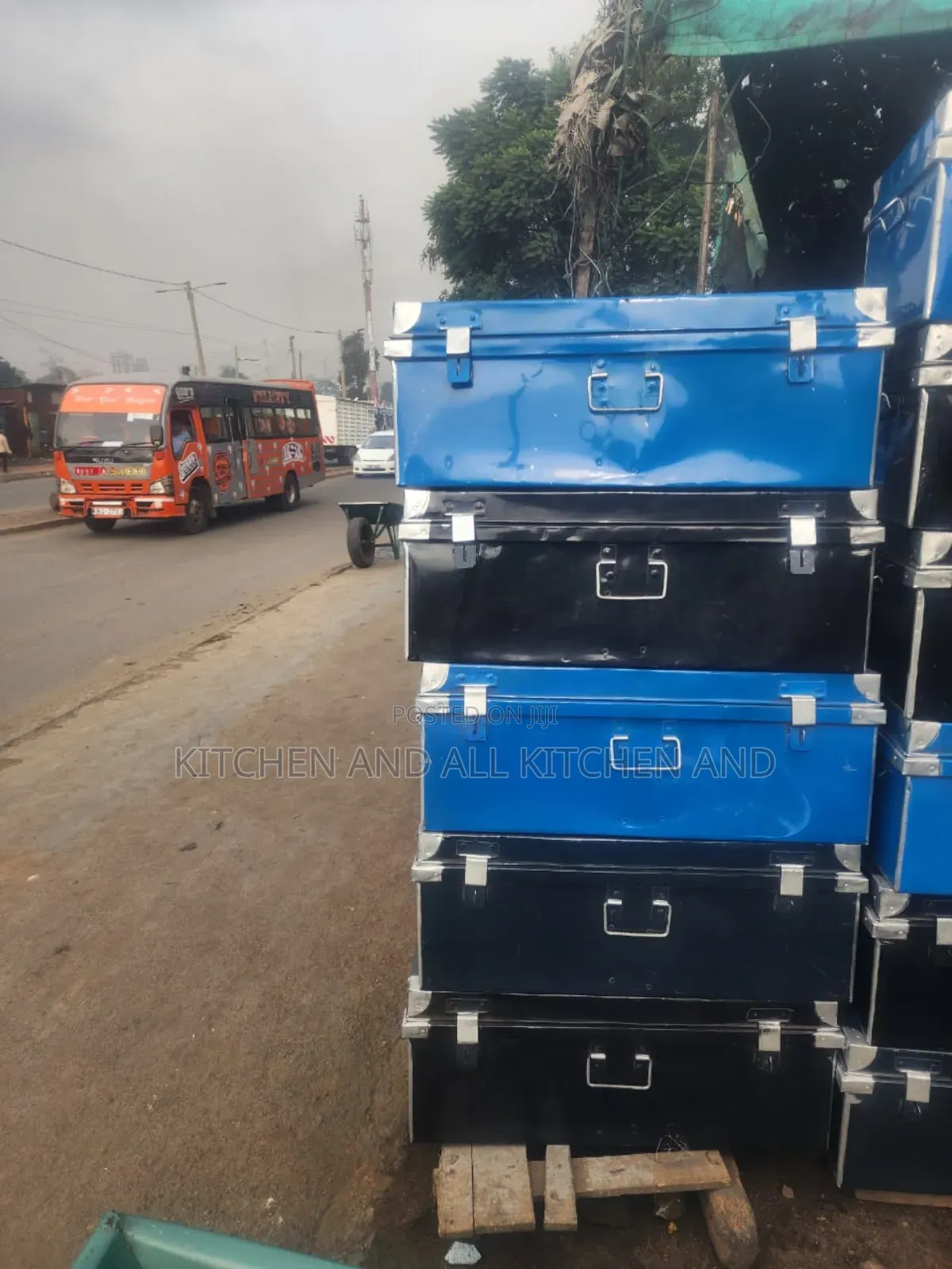 Strong Metal Boxes