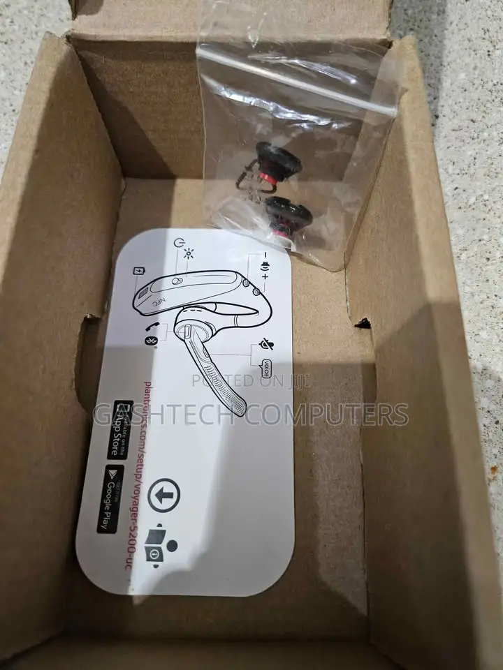 Poly Voyager 5200 Usb-a Bluetooth Headset +Bt700 Dongle